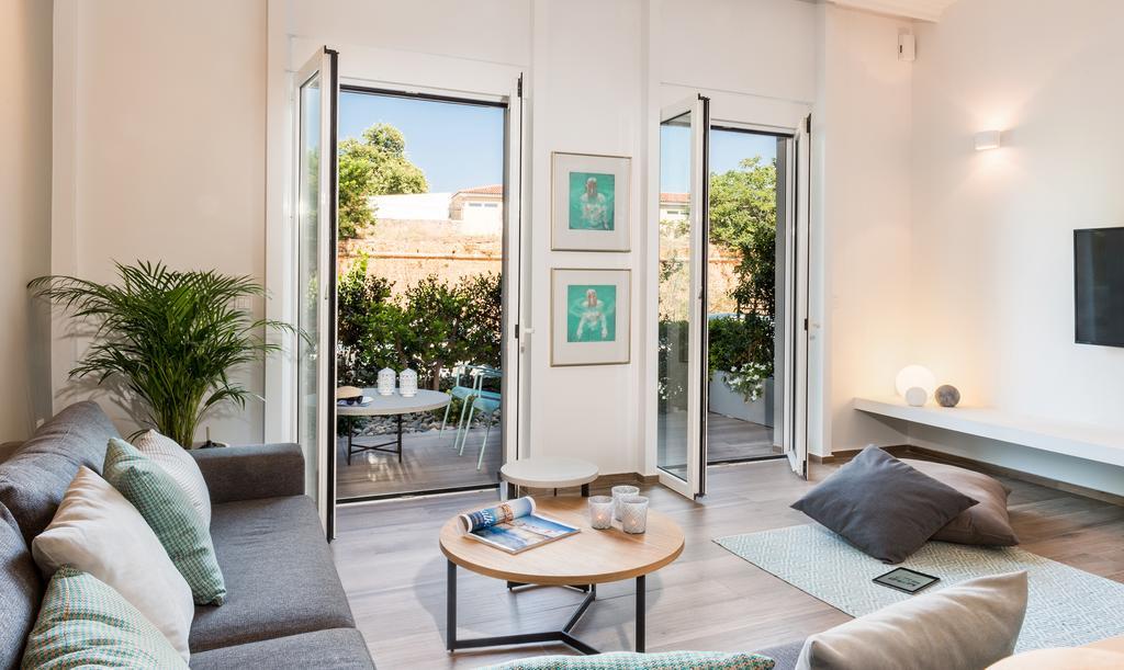 Apartmán No17 Pireos Street